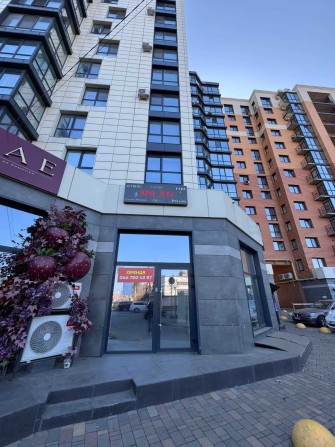 Оренда  фасадного торгового приміщення Яровиця, 120 м.кв.,  поверх 1-й - фото 1
