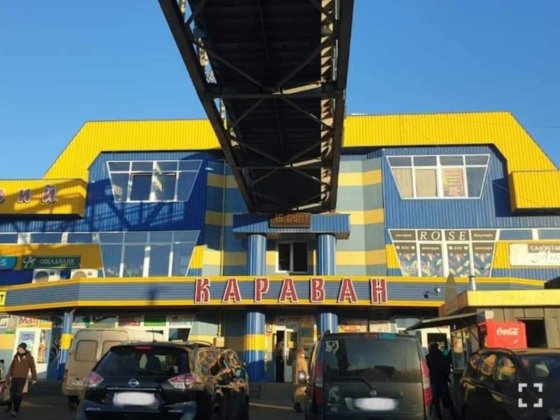 Оренда торгівельних площ та складів в ТЦ " Караван". Луцк