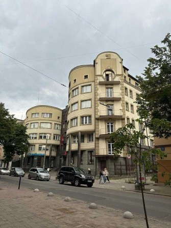 Оренда комерційного приміщення в самому центрі Івано-Франківська - фото 1