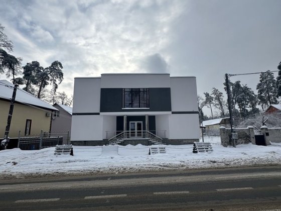Оренда комерції.404 м² Газове Опалення.Центральний парк Ирпень