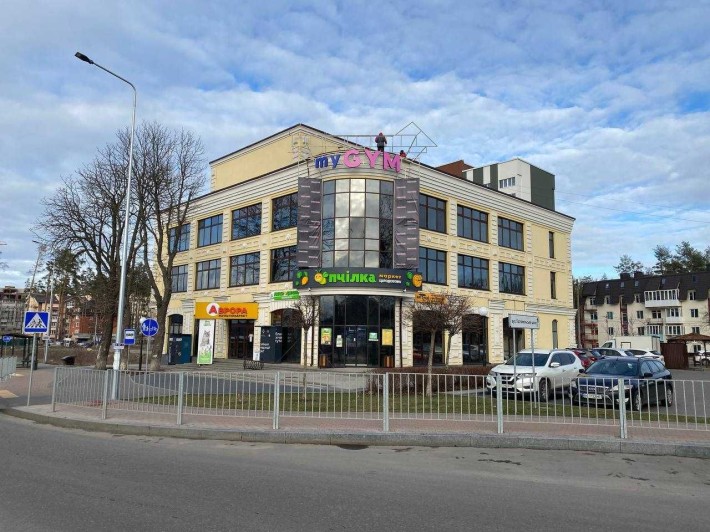 Комерційне приміщення 75,8 м² в ТЦ White House, Ірпінь - фото 1