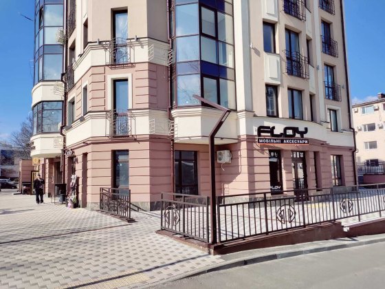 Оренда комерційне приміщення (магазин) 30 м²  біля "Парку Перемоги" Полтава
