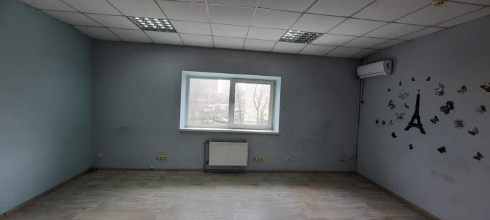 Здам в оренду офіс, кабінет 24 кв. м. Центр, ТРЦ Конкорд - фото 1