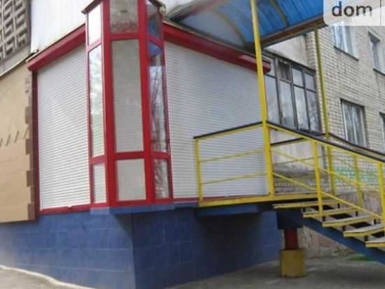 Здам в оренду комерційне фасадне приміщення по вул. Соборній, 233 Ровно