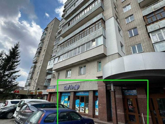 12 Школа 125м2 Здам ФАСАДНЕ ВИДОВЕ приміщення з Панорамними вікнами Парковкою та ХОРОШИМ Трафіком Рівне