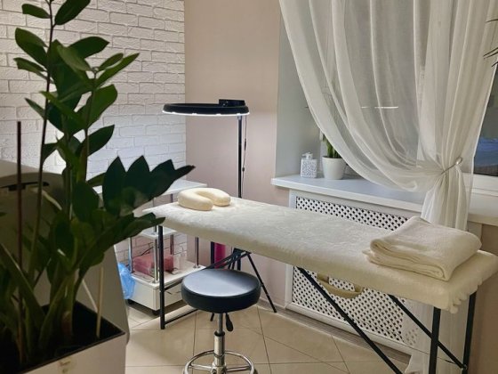Кушетка в оренду 97 кварталі Кривий Ріг