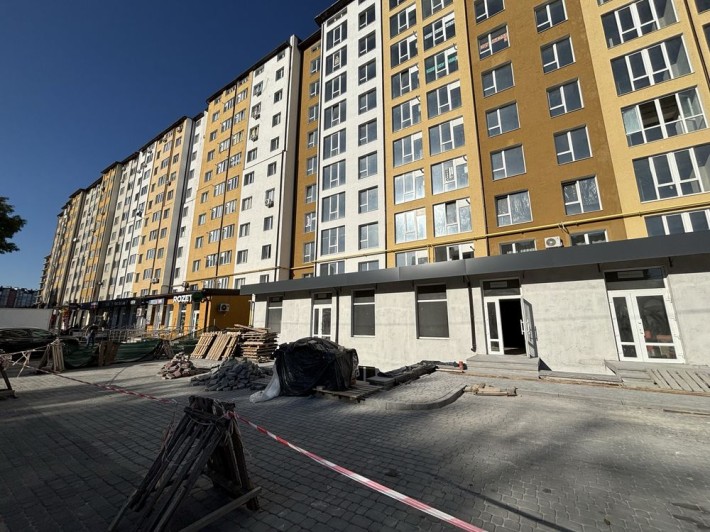 Оренда приміщення 70 м². Галицька. Бізнес. Фасадне. Шоурум. Кавʼярня - фото 1