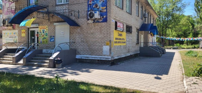 Аренда помещения Ингулец, 1 этаж,центр 75кв.м - фото 1