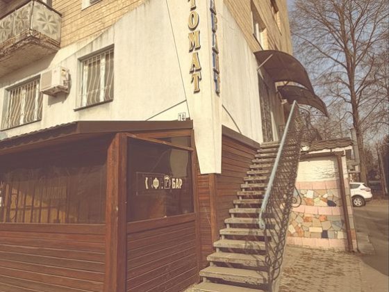 Здам приміщення під  комерцію з автономкою Власний вхід. Ровно