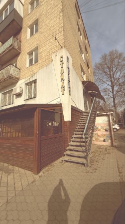 Здам приміщення під  комерцію з автономкою Власний вхід. - фото 1