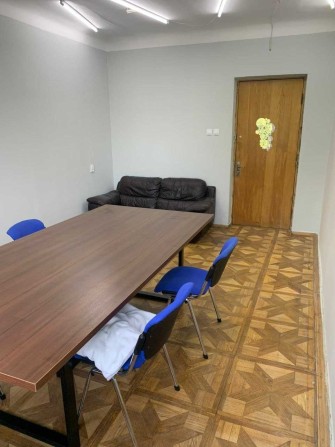 Оренда приміщення (кабінету) центр. вул. Кавказька (17,5 м.кв.) - фото 1