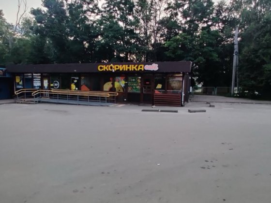 Сдам помещение в аренду, левая часть здания