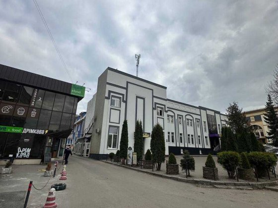 ЦЕНТР 10м2 Здам Торгову площу за НАЙНИЖЧОЮ Ціною Рівне