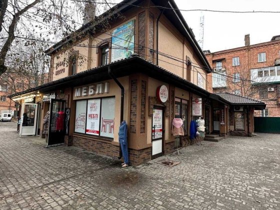 ЦЕНТР 170м2 Здам приміщення з Хорошим ТРАФІКОМ за НАЙНИЖЧОЮ Ціною Рівне