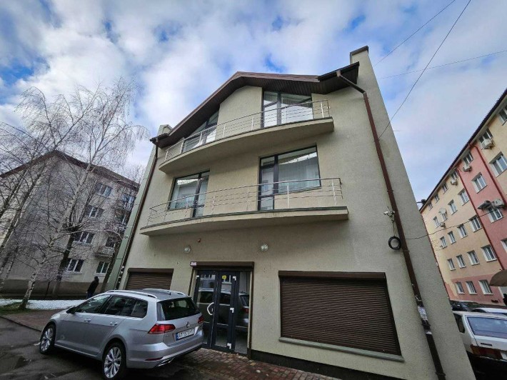Оренда офісного приміщення 53,4м2 у Центрі Ів.-Франківська_VD - фото 1