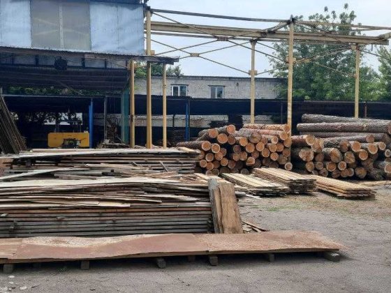 Продаж аренда виробничо-складської території в районі Автовокзалу Кривой Рог