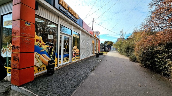 Оренда м-н Вечірній,  25 м.кв. - фото 1