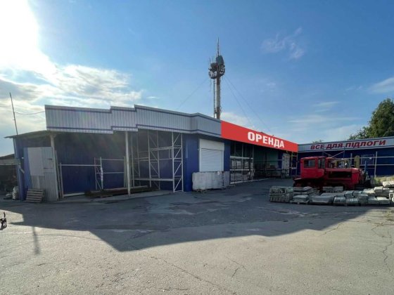 Помещения от 20кв.м под торговлю, склады Тополянская