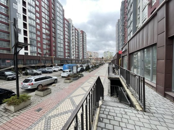 Оренда комерційного приміщення в Івано-Франківську ЖК Княгинин Івано-Франківськ