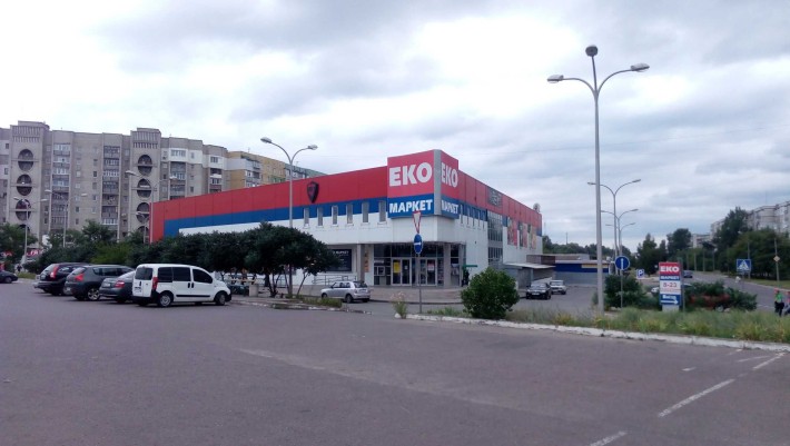 Суми, вул. Героїв Крут, 38-Б, 200 грн/м2 - фото 1