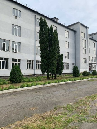 Простора актова зала в оренду для івентів, концертів, тренінгів (погодинно/подобово) по вул. Перемог - фото 1