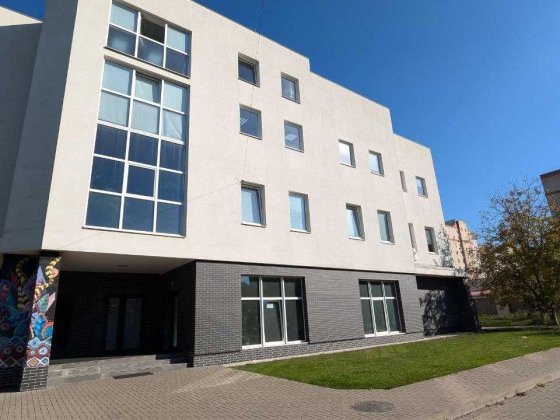 Оренда торгових, офісних та виробничих площ в районі автовокзалу! Ровно