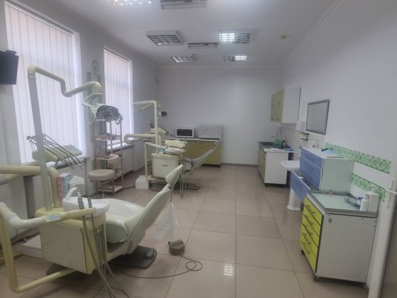 Оренда стоматологічний стомат кабінет з  обладнанням.
На 2 установки. Тернопіль