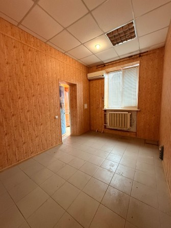 Оренда кабінету 14,5 м² в центрі Полтави | вул. Юліана Матвійчука - фото 1
