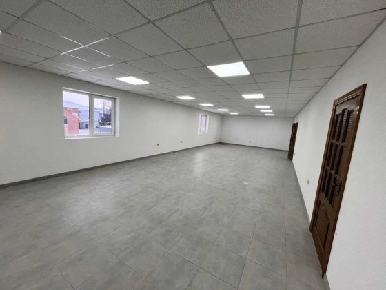 Оренда приміщення Ювілейний, вул. Небожинського (280 м.кв) Рівне
