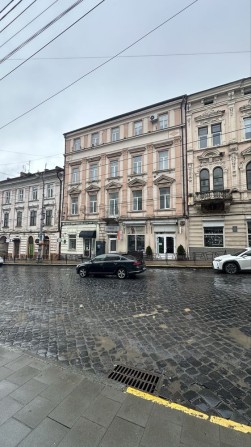 Оренда приміщення; Чернівці; гарний стан; центр міста; - фото 1