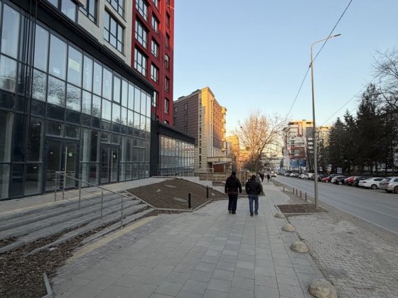 Здається приміщення 1 лінія вул Рівненська Черновцы