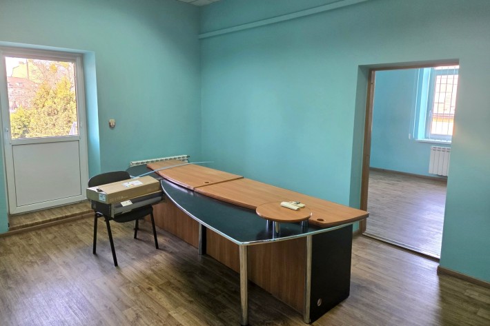 Офісне приміщення 50 -80 м2  вул.Каденюка (Чкалова), 24 - фото 1