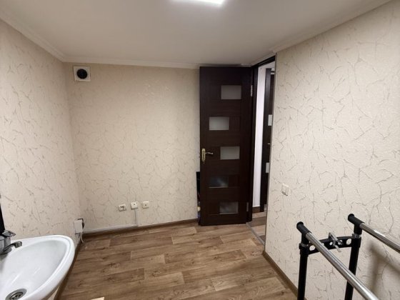 Кабінет в оренду Черновцы