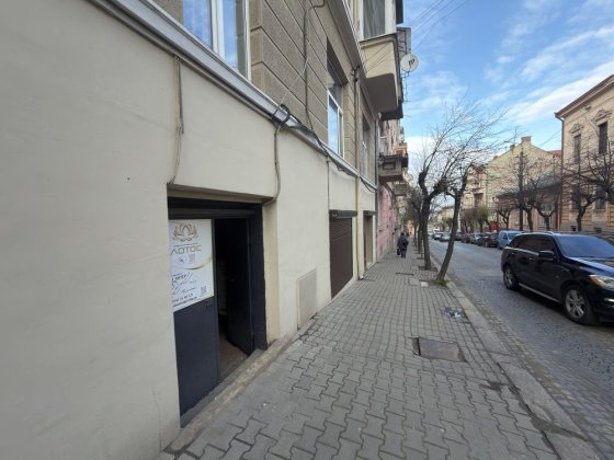 Оренда приміщення в центрі міста Чернівці