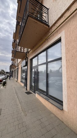 Комерційне приміщення 68 м², вул. Радищева | Біля набережної, проїздна локація - фото 1