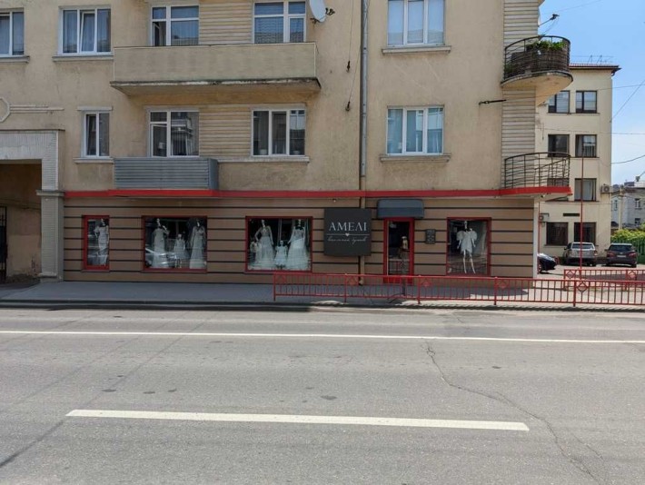 Приміщення торгово-офісне, центр, вул. Замкова - фото 1