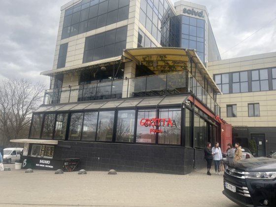 Здається приміщення в оренду вул .Комарова Черновцы