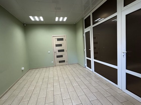Здається приміщення на вул. Чорноморській ( В. Великого) Черновцы