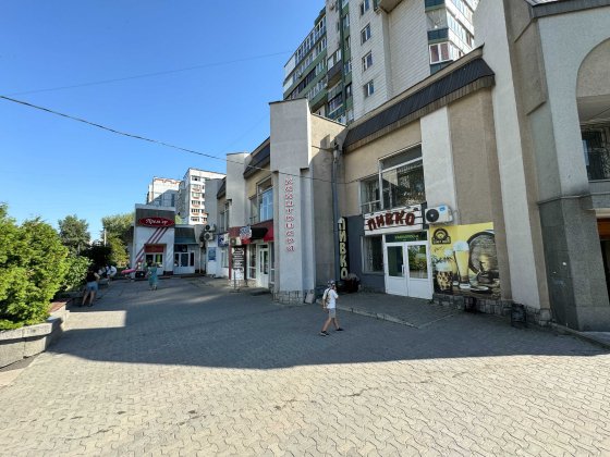 Приміщення з окремим входом на Митниці Черкаси
