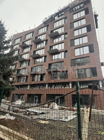 Оренда офісу 97  м² в Ужгороді, 1/10 поверх - фото 1