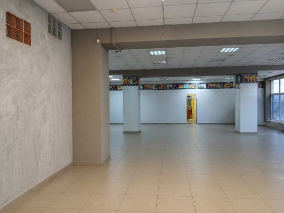 Торгове приміщення біля центрального ринку Черкаси