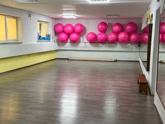 Оренда, суборенда спортивний зал, зал для тренування Черновцы