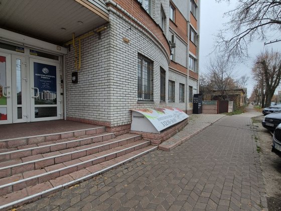 Оренда офісного  приміщення  в районі  Горсаду Чернигов