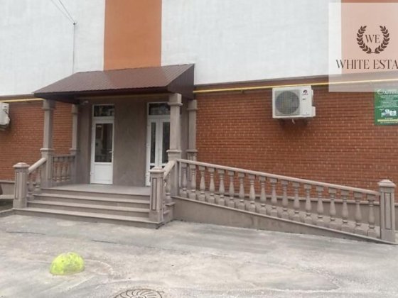 Оренда комерційного приміщення на вул. Володимира Лучаковського Тернополь