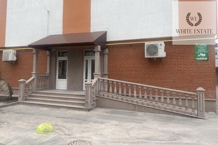 Оренда комерційного приміщення на вул. Володимира Лучаковського - фото 1