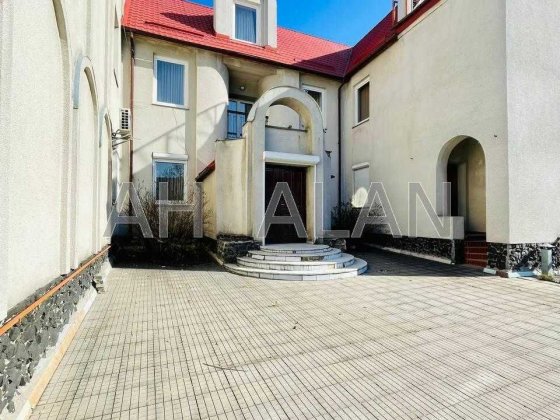 Оренда будинку, Нивки 10 хв, власна парковка Київ