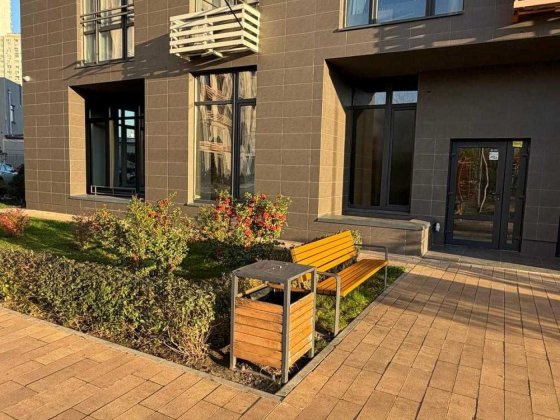 Аренда фасада 93м2, ЖК Seven, метро Осокорки