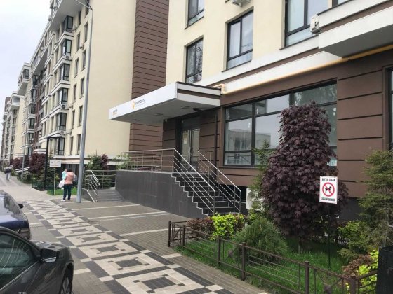 Здається комерційне приміщення на вул. Практична 2, площа 188.1 кв.м