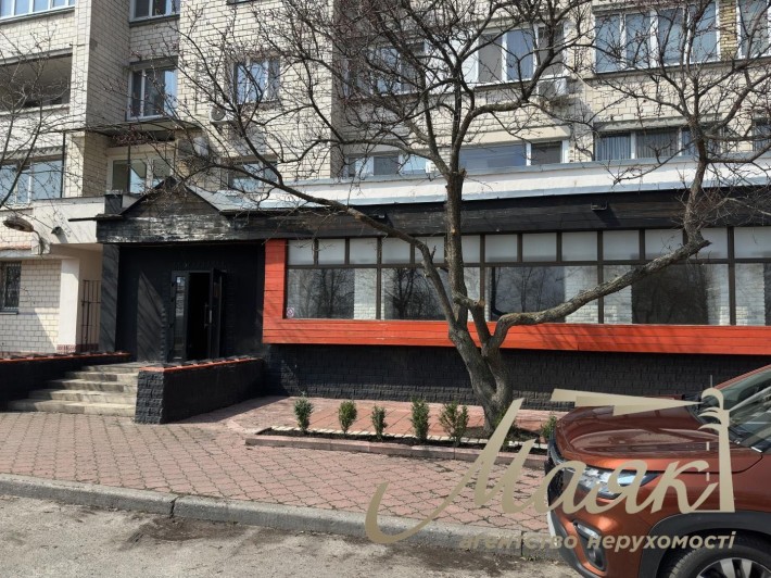 БЕЗ % | Аренда фасадного помещения (201м2) на Оболонской набережной, пр-т В. Ивасюка 20А | Оболонски - фото 1