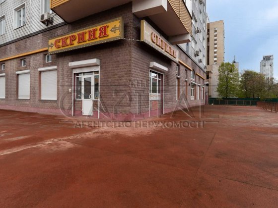 Оренда фасадного приміщення 358м2, Березняки, п-кт Тичини 16\2, Трафік Фасад, Київ